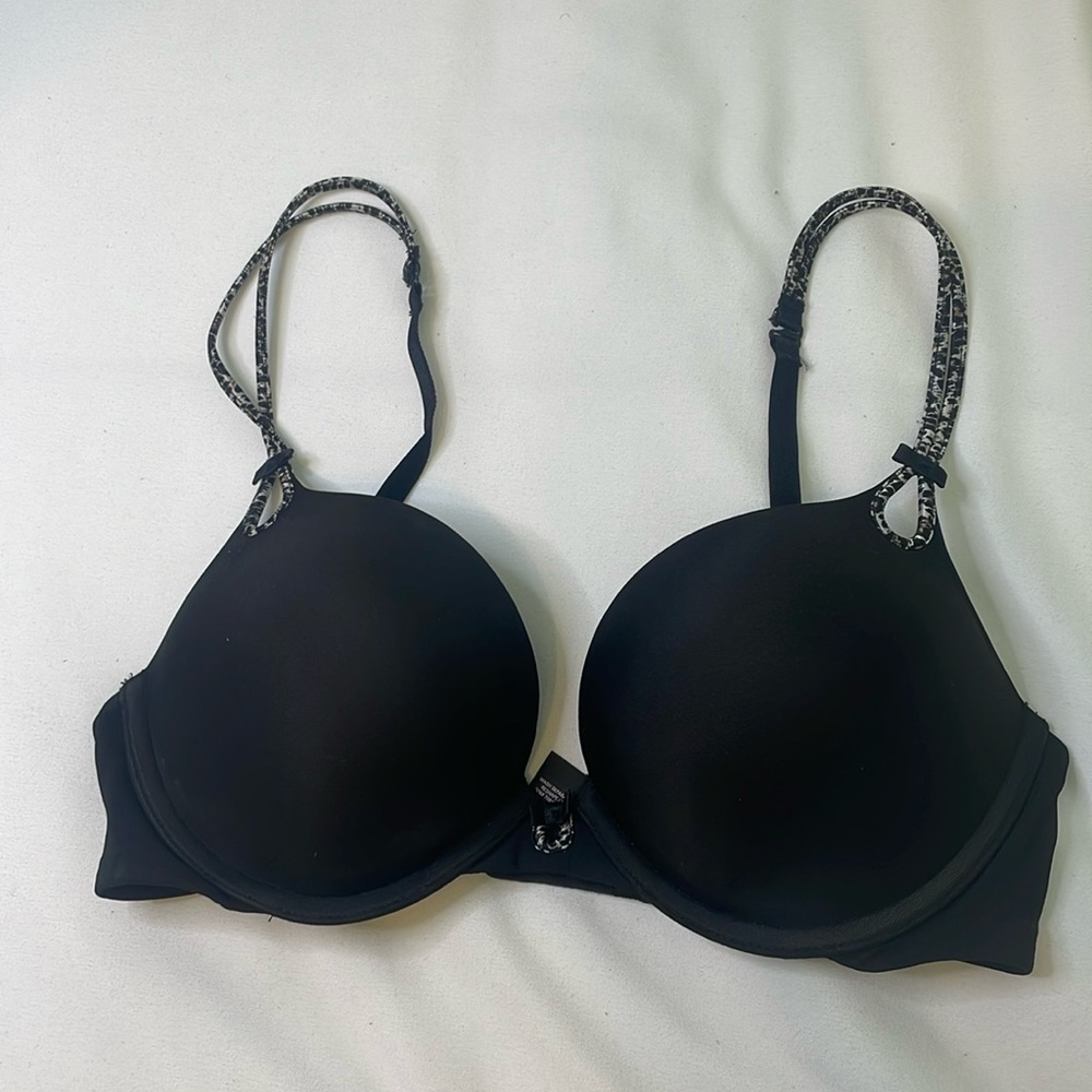Victoria Secret black push up bra multi strap
